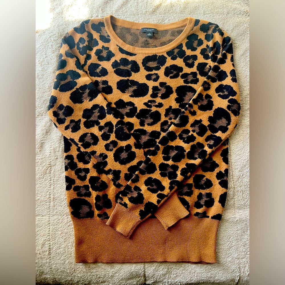 Ann Taylor leopard print jacquard crew neck sweater